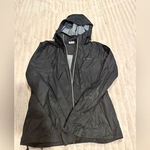 Women’s black Columbia raincoat size large